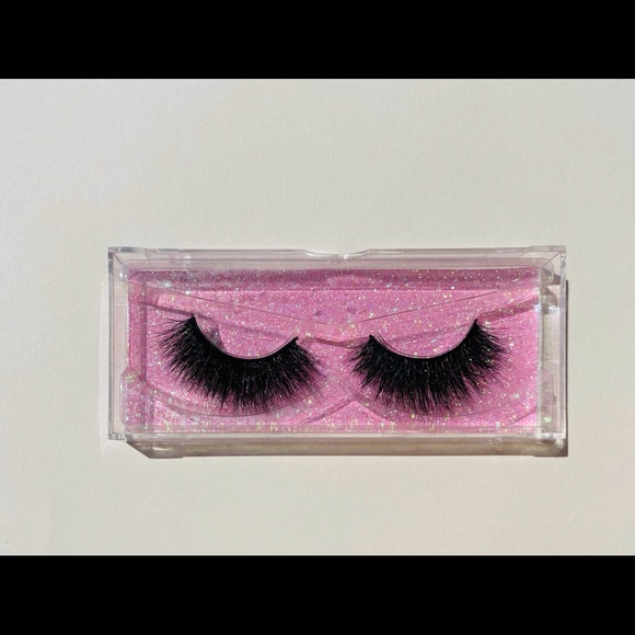 3D Mink Eyelash - Picture 2 of 4
